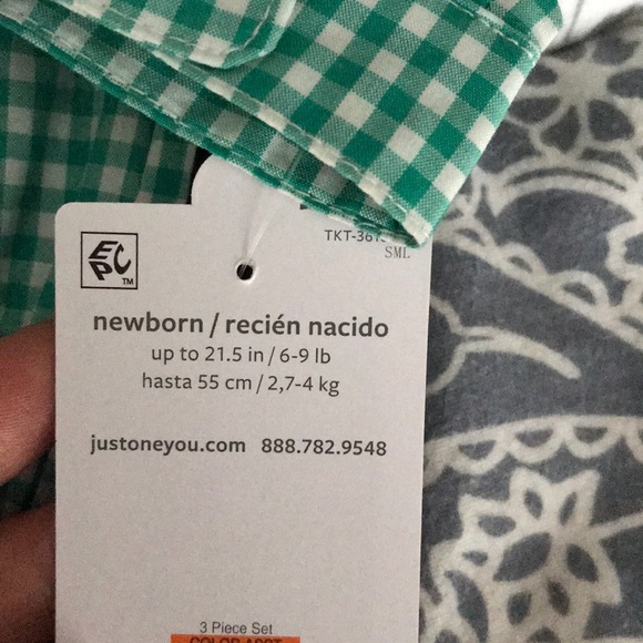 New Born Dress Up Set - Picture 4 of 5